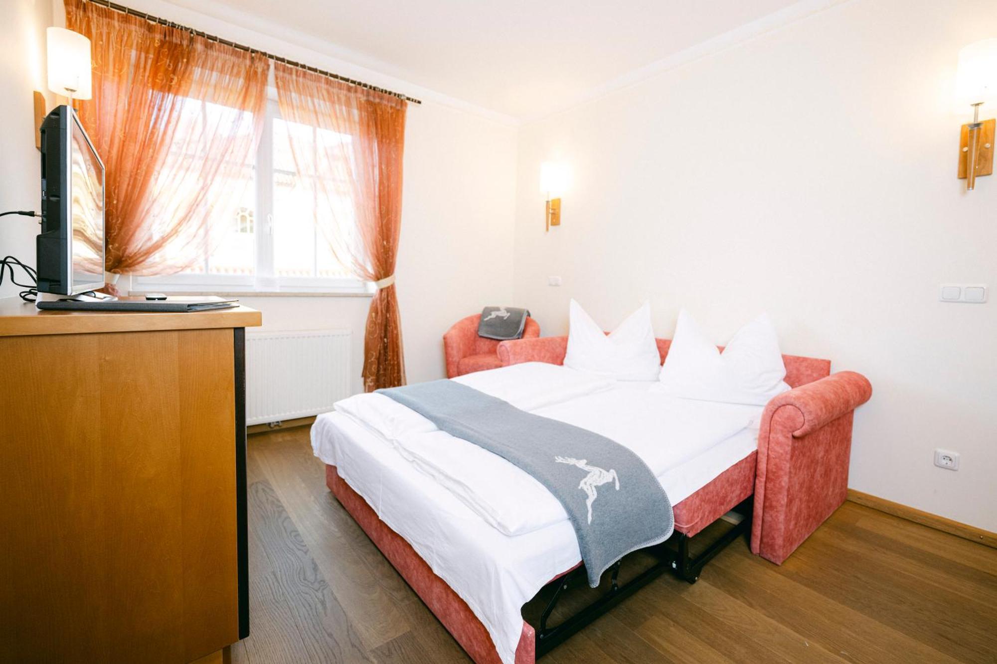 Gasthof Hotel Jaegerwirt ستراسوالكن المظهر الخارجي الصورة
